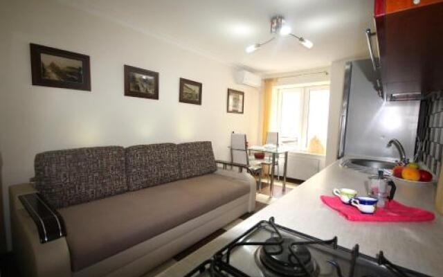 Romantic in Lviv 500m from Opera