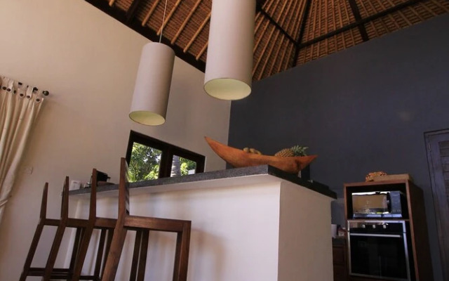Kembali Villa