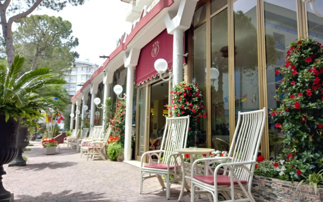 Hotel Astoria