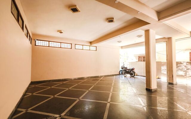 Fabexpress 7 Hills Home Stay
