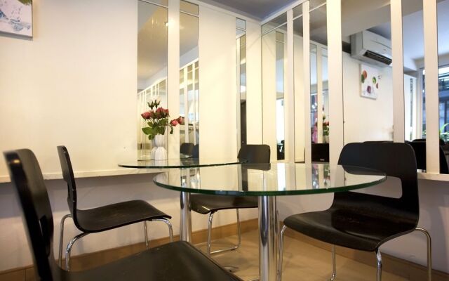 NIDA Rooms Narathivas 2888 Residence at Living Nara Place