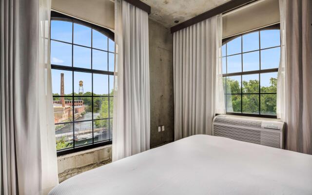 The Loom Hotel, Tapestry Collection by Hilton