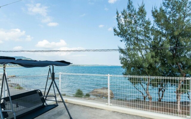 Sea Side Yaka