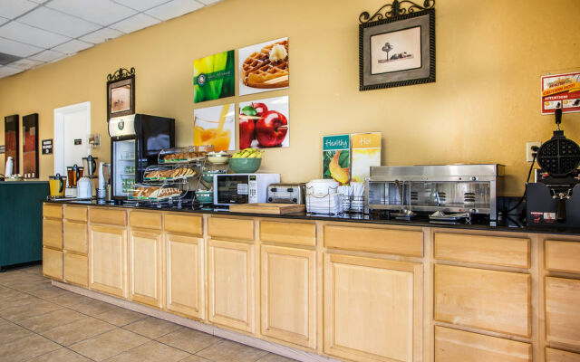 Quality Inn & Suites