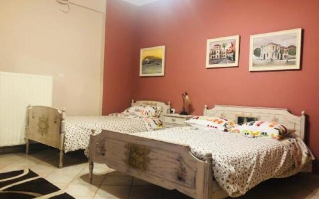 Art Suites Mesologgi