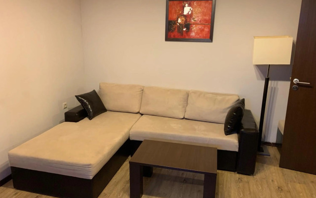 Apartments in Alexander complex