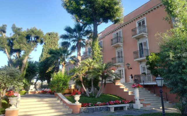 Hotel Villa Paradiso dell'Etna