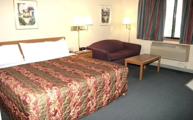 AmericInn Lakeville