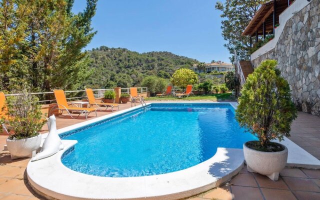 Villa with 4 Bedrooms in Tossa de Mar, with Wonderful Sea View, Private Pool, Enclosed Garden