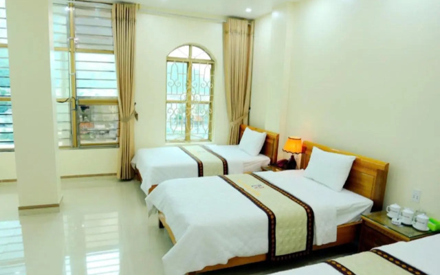 Khách Sạn Á Châu 1