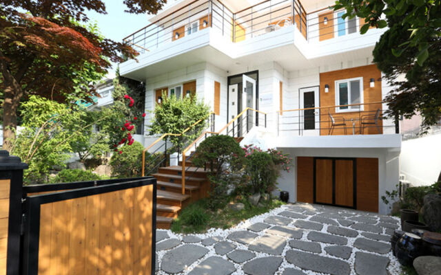 Seowon Guesthouse Gyeongbok Palace