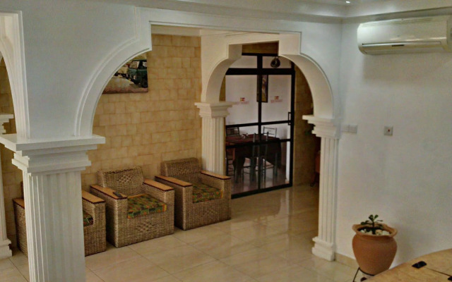 Takoradi Standard Hotel