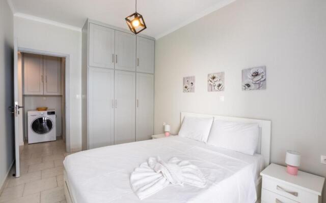 Lilis Apartment 3