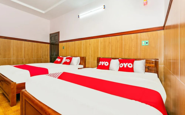 Thao Van Hotel by OYO Rooms