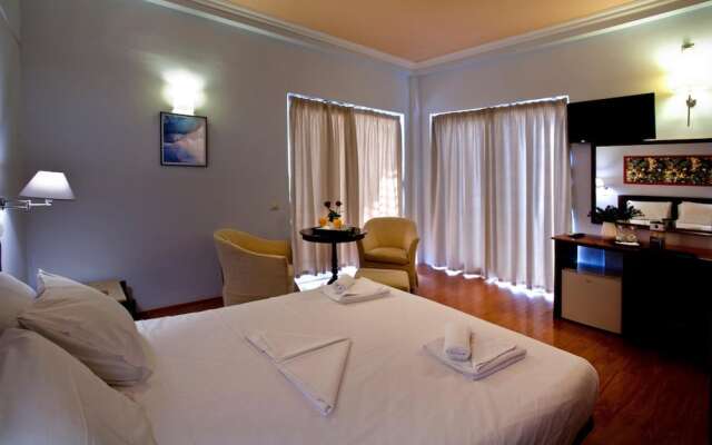 Grand Hotel Loutraki