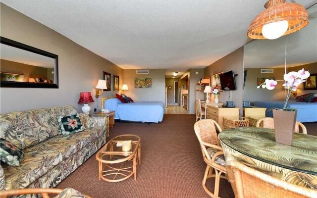 Maui Kaanapali S #a317 Studio Bedroom Condo by RedAwning