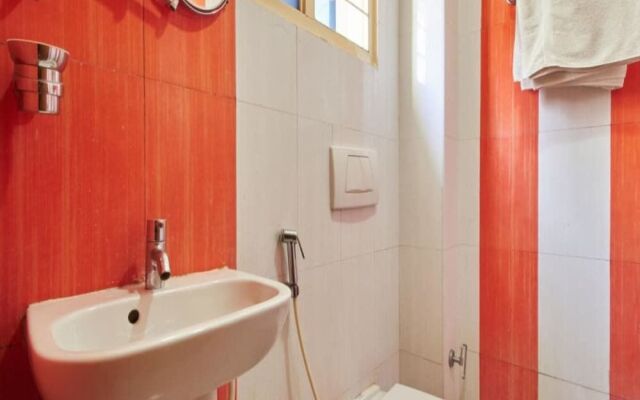 Madhura Inn Xclusive