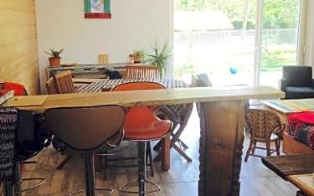 surf house