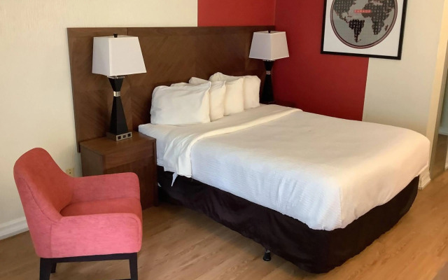 Ramada by Wyndham Arnprior