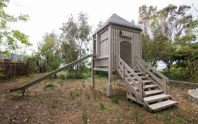 Petrochori Beach House