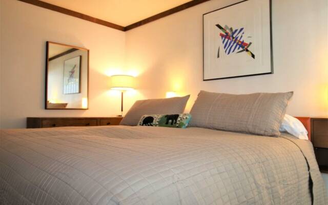 Mammoth S #217 2 Bedroom Condo