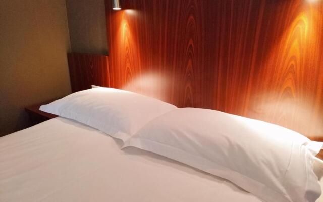 Milky Way Hotel