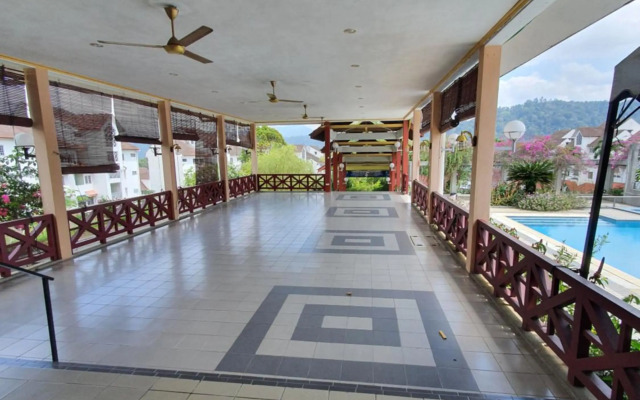 Selesa Hillhomes Golf Resort - T11GGB