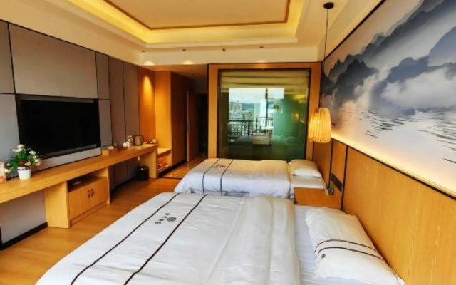 Nanhuajingyuandajiudian