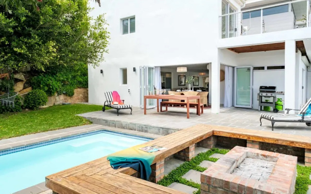 Camps Bay Family Holiday Home Sunset Sanctuary