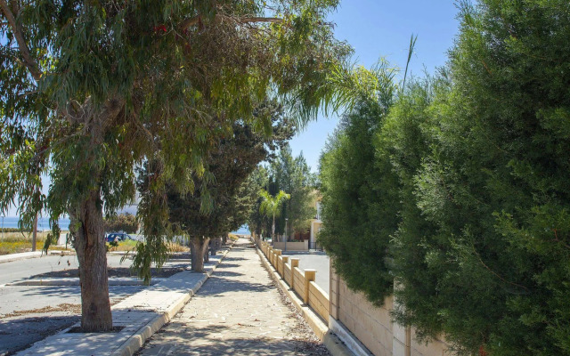 Villa Marina Kiti Beach