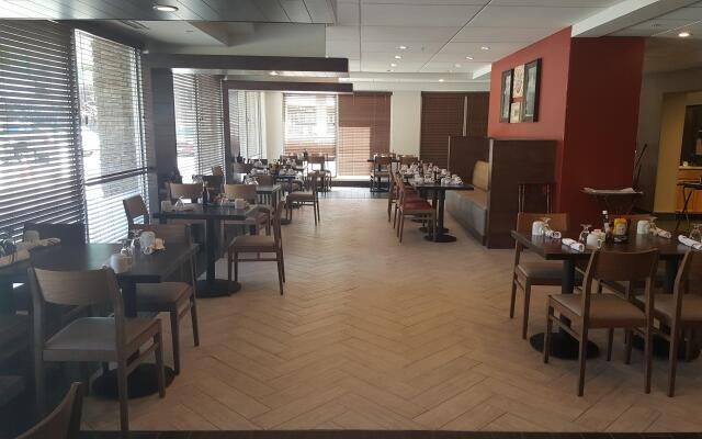 Holiday Inn Columbus Dwtn-Capitol Square by IHG