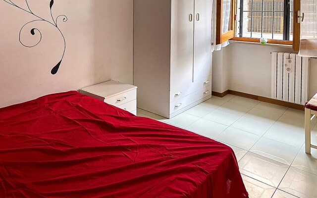 Awesome Apartment in Martinsicuro With Wifi and 2 Bedrooms