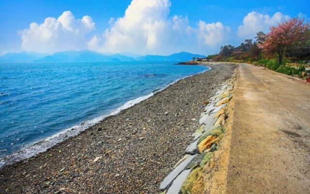 Namhae Zen House Pension