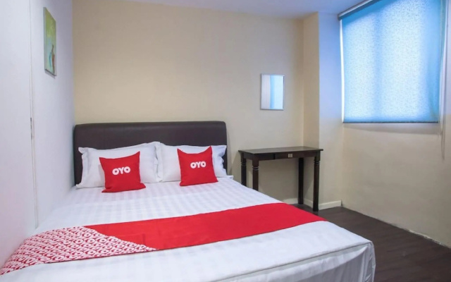 Hotel O Taj (seksyen 13)