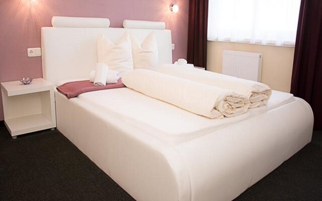 Hotel Pension Bruderhofer