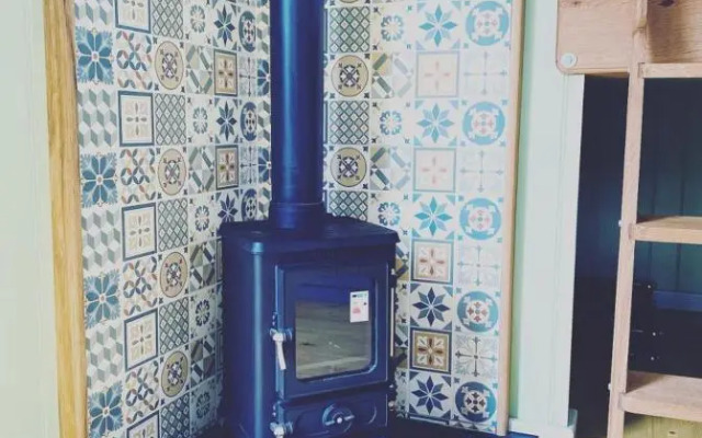 Jasmine The Shepherd Hut