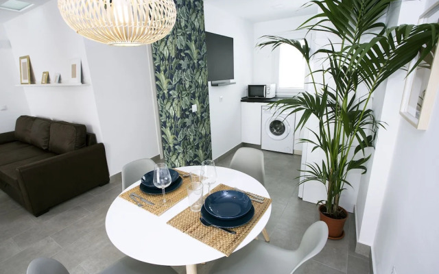 Mango & Tropical Apartment