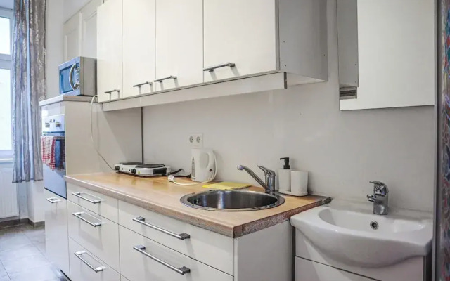 Comfort 2BR Apt Long Stay Friendly