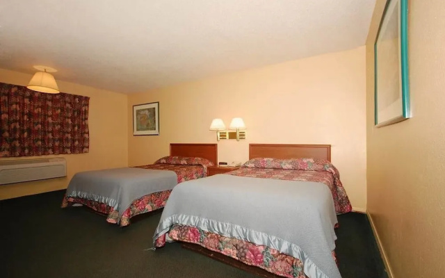 Executive Inn Webster City