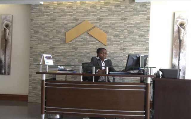 Lenana Suites