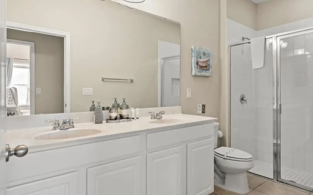 Themed Mickey Bedroom 4BR at Solterra