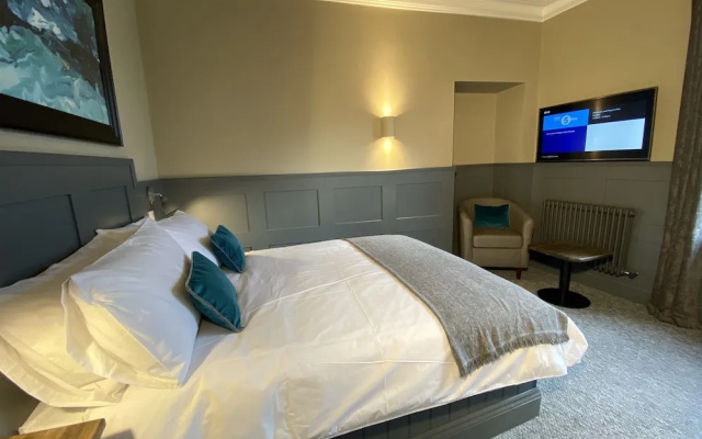 Irvine Guest House