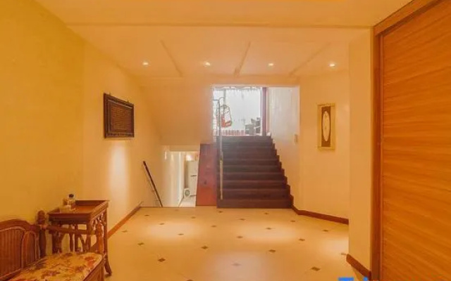 Yushu Linhai Seaside Villa