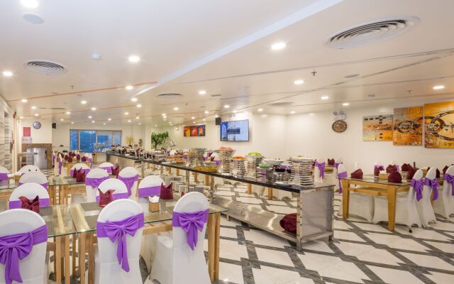 Grand Jeep Hotel Danang