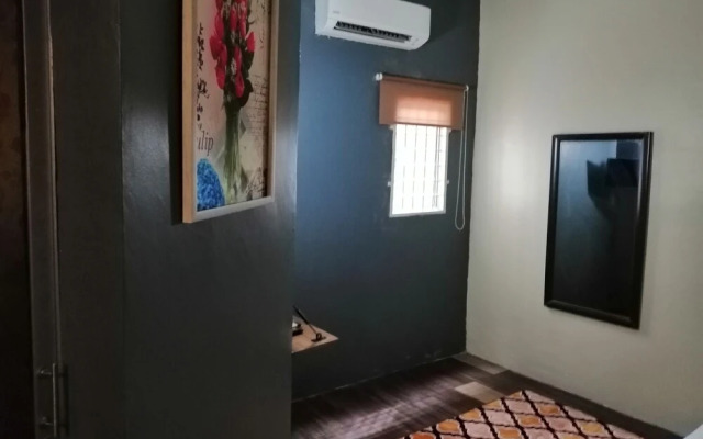 Pine Boutique Batu Gajah