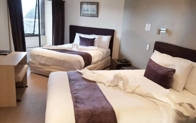 Auckland Airport Kiwi Hotel