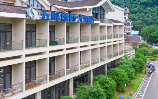 Wufeng International Hotel