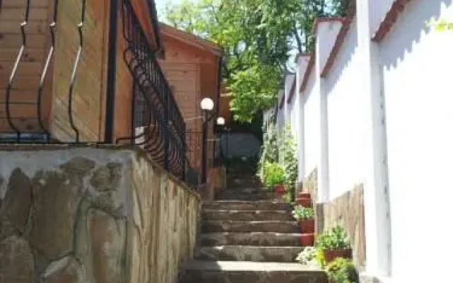 Zlatnoto Pile Complex