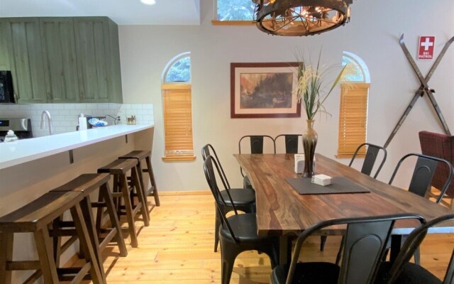 Mountain Harbor #216 3 Bedroom Condo