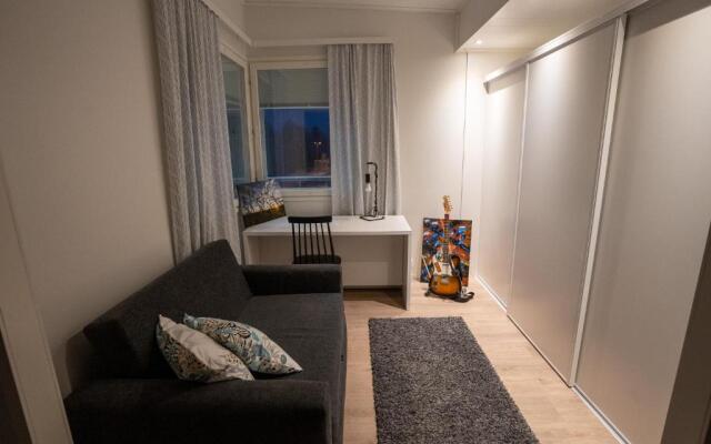 Cozy & Spacious Apartment
